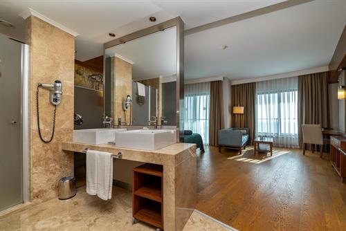 Commodore Elite Suites & Spa (Adults Only 18+) - ELITE SUITE - 209541