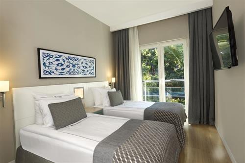 Corendon Playa Kemer - FAMILY ROOM LAND VIEW - 220884