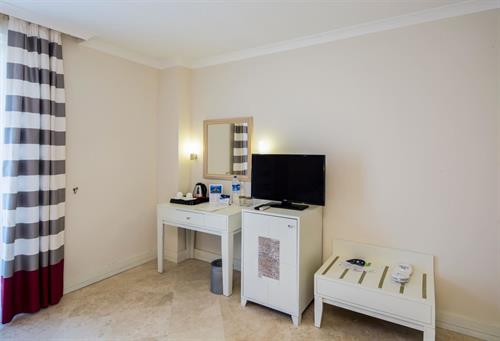 Crystal Boutique Comfort Collection (Adults Only +16) - STANDARD ROOM - 210025