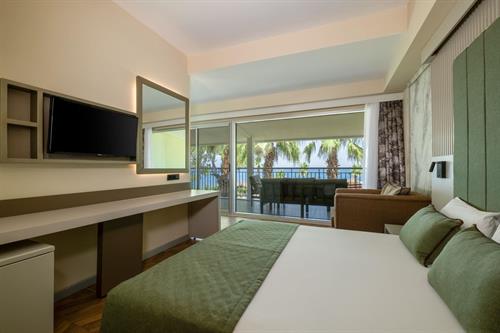 Crystal Flora Pearl Collection - Flora Suit - 232348