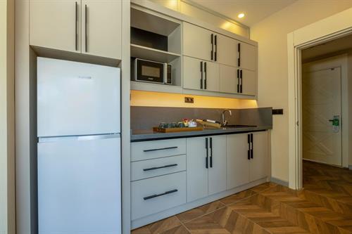 Crystal Flora Pearl Collection - Flora Suit - 232351