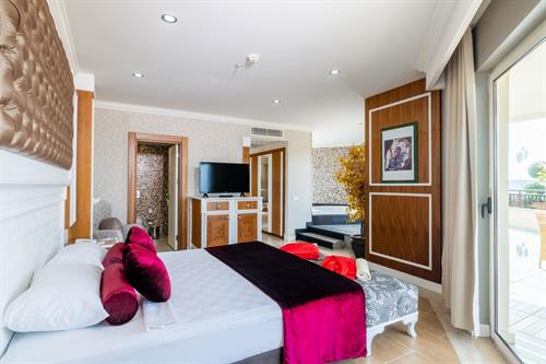 Crystal Sunset Pearl Collection - SULTAN SUITE - 190971