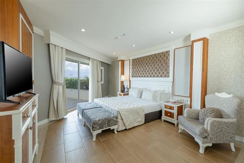 Crystal Sunset Pearl Collection - SULTAN SUITE - 232630