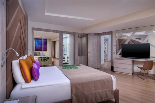 Delphin Be Grand Resort - FAMILY SUITE B LAND VIEW - 237812