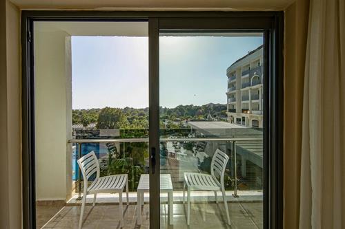 Diamond Premium Hotel & Spa - STANDARD POOL VIEW ROOM - 186776