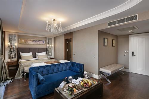 Dobedan Exclusive Hotel (Ex. Brand Alva Donna Exlusive Hotel) - DELUXE ONE BEDROOM SUITE - 223851