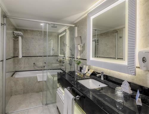 Dobedan Exclusive Hotel (Ex. Brand Alva Donna Exlusive Hotel) - QUADRIPLE ROOM DELUXE BUILDING - 223904