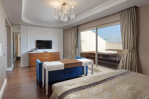 Dobedan Exclusive Hotel - DELUXE ONE BEDROOM SUITE - 223852