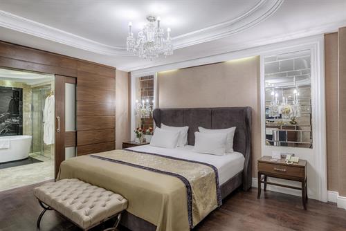 Dobedan Exclusive Hotel - ROYAL SUITE - 223860