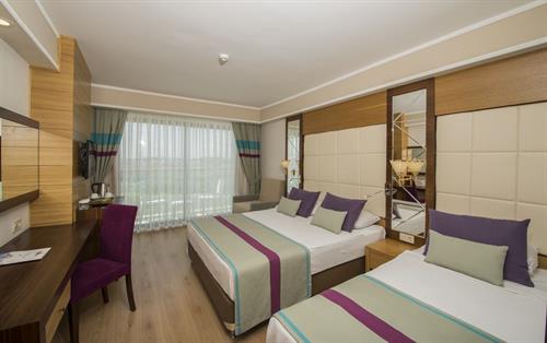 Dream World Aqua - STANDARD ROOM - 51360