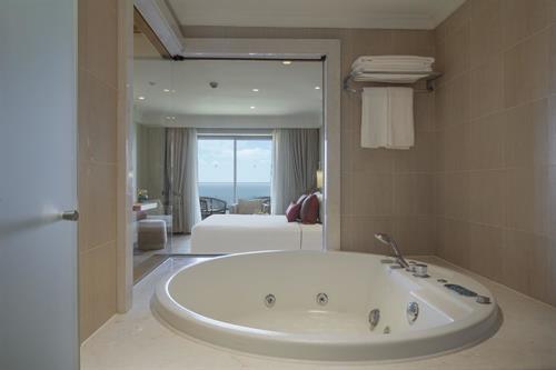 Ela Excellence - SUPERIOR ROOM SEA VIEW WITH JACUZZI - 229338