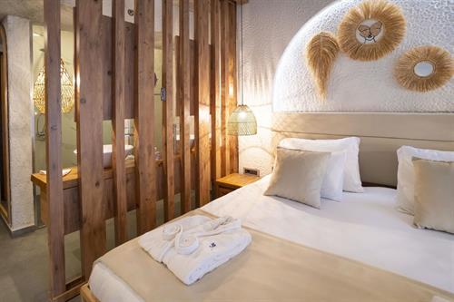 Flora Garden Beach Hotel (Adults Only 16+) - LAKE HOUSE - 236367