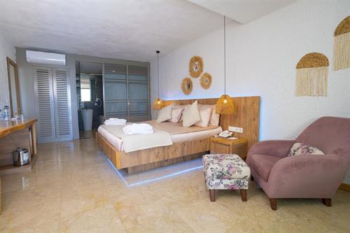 Flora Garden Beach Hotel (Adults Only +16) - Romantic With Private Pool Room - 215122