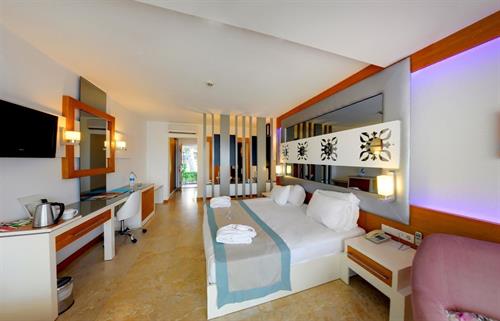 Flora Garden Beach Hotel (Adults Only +16) - SUPERIOR SEA VIEW - 215097