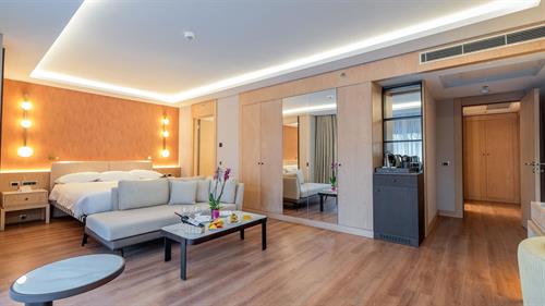 Gloria Golf Resort Hotel - Family Suite Pool Access - 235437