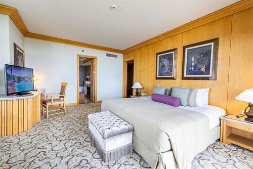 Gloria Verde Resort Hotel - KING SUITE - 215281