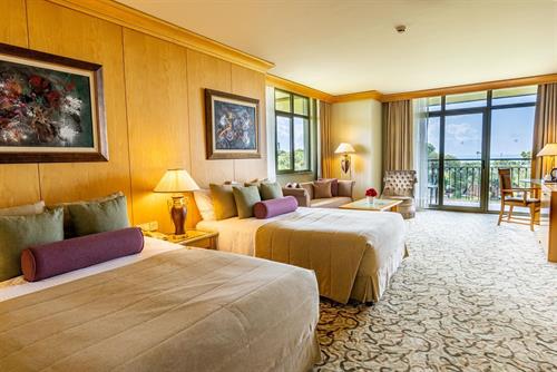 Gloria Verde Resort Hotel - KING SUITE - 235109