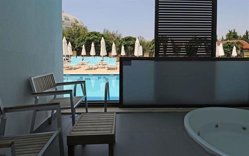 Gold Island Family - Swim Up Room Mondo Block+16 - 181835