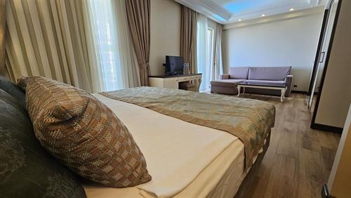 Goldcity Hotel - DELUXE SUITE - 215318