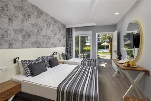 Greenwood Suites Resort - POOL STANDARD ROOM - 215447