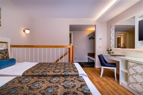 Haydarpasha Palace - FAMILY DUBLEX - 230305