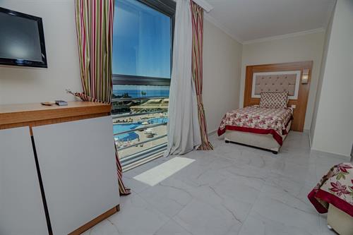 Hedef Beach Resort Hotel - STANDARD ROOM - 250709