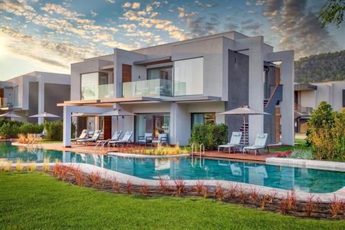 Hilton Dalaman Sarigerme Resort & Spa - Lake House Swim Up Suite - 239168