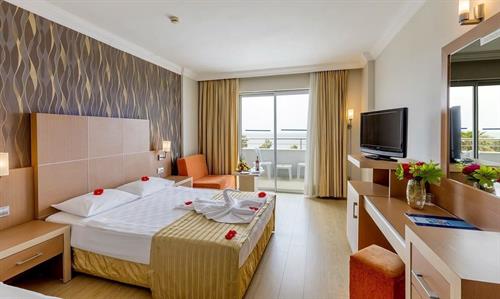 Holiday Garden Resort - STD ROOM LATERAL SEA VIEW - 215799