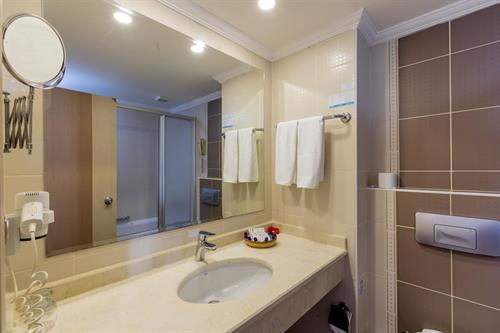 Holiday Garden Resort - STD ROOM LATERAL SEA VIEW - 215801