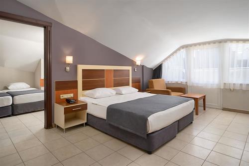 Kaila Krizantem Hotel - Family Room - 216132