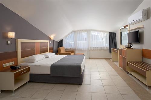 Kaila Krizantem Hotel - Family Room - 216134