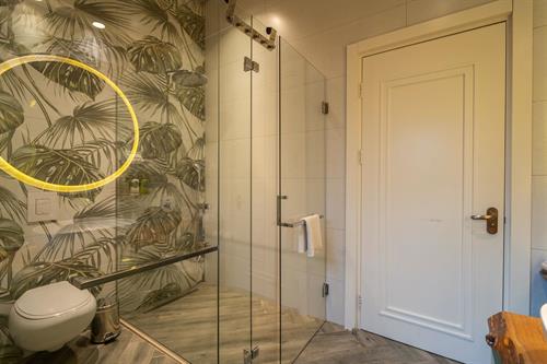 Kimera Lounge - Bergamot Deluxe Suite - 216502