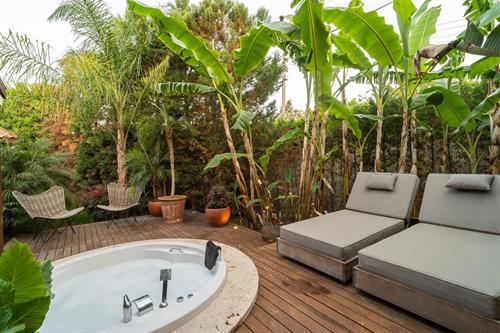 Kimera Lounge - Bergamot Deluxe Suite - 216504