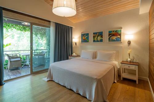 Kimera Lounge - Lemon Family Room - 216505