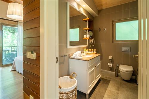 Kimera Lounge - Lemon Family Room - 216511