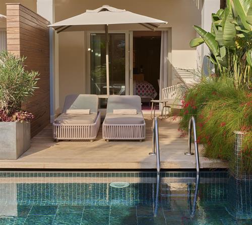 Lara Barut Collection - Deluxe Lagoon Room Swim Up - 219511