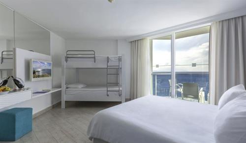 Le Bleu Hotel&resort - STANDARD BUNKBED ROOM SEA VIEW - 221650