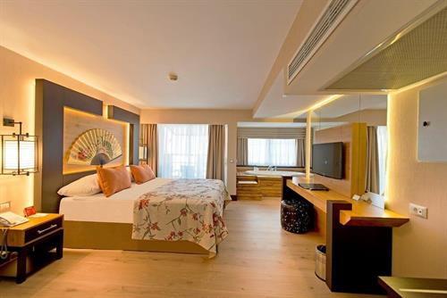 Limak Lara Deluxe Hotel & Resort - Family Room - 187411