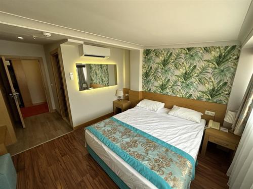 L'oceanica Beach Resort Hotel - Main Building Room Without Balcony - 230871