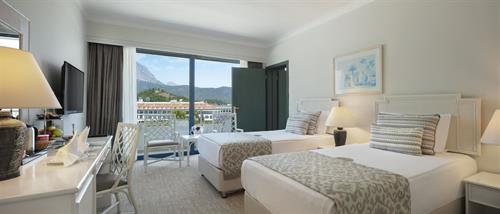 Mirage Park Resort - MAIN BUILDING FAMILY ROOM - 187076