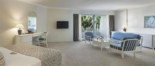 Mirage Park Resort - MAIN BUILDING JUNIOR SUITE - 187092