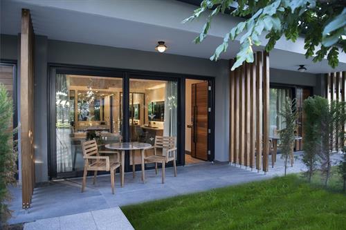 Miramare Beach Hotel - Deluxe Room With Private Garden - 224505