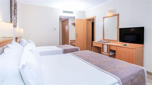 Miramare Queen Hotel - FAMILY MAIN BUILDING - 248618