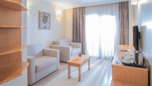Miramare Queen Hotel - FAMILY MAIN BUILDING - 248619