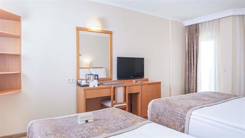 Miramare Queen Hotel - STANDARD ROOM SIDE SEA VIEW - 248610