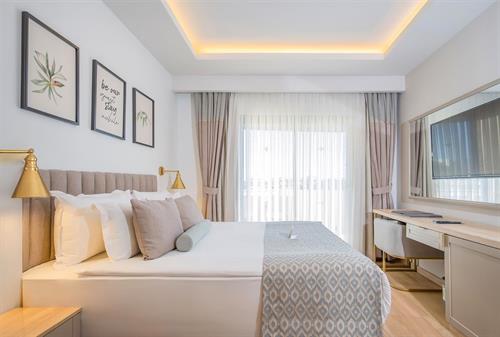 Miramare Queen Hotel - SUITE LAND VIEW - 248599