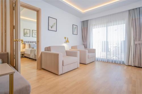 Miramare Queen Hotel - SUITE LAND VIEW - 248603