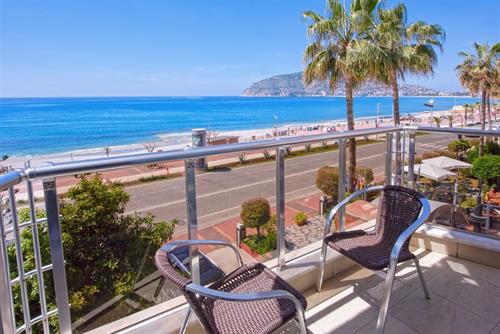 Monart City Hotel - Comfort Room Sea View - 232902