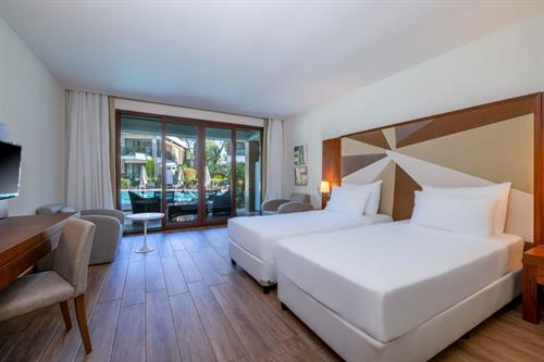 Nirvana Mediterranean Excellence - Lagoon Family Suite With 2 Bathroom Swim Up Sharing Pool - 239889