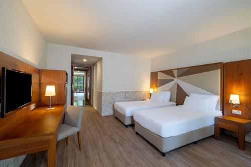 Nirvana Mediterranean Excellence - Lagoon Family Suite With 2 Bathroom - 239892